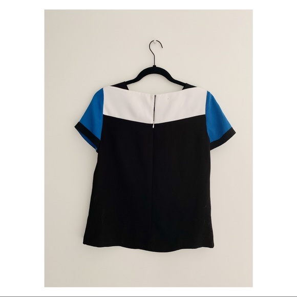 Color block top - Picture 2 of 3